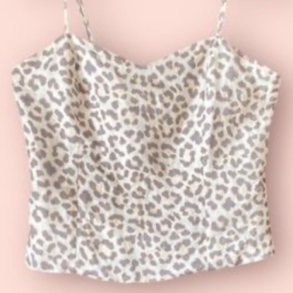 Lavender‎ Brown Animal Print Cropped Top Small - Picture 1 of 6